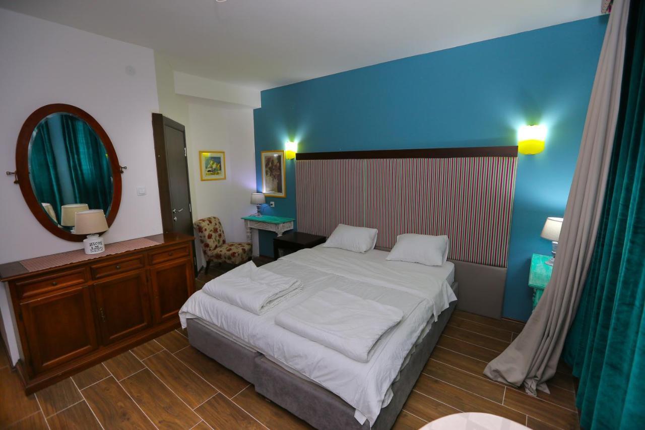 Hotel Konak Tammy Platicevo - Šabac Exteriör bild